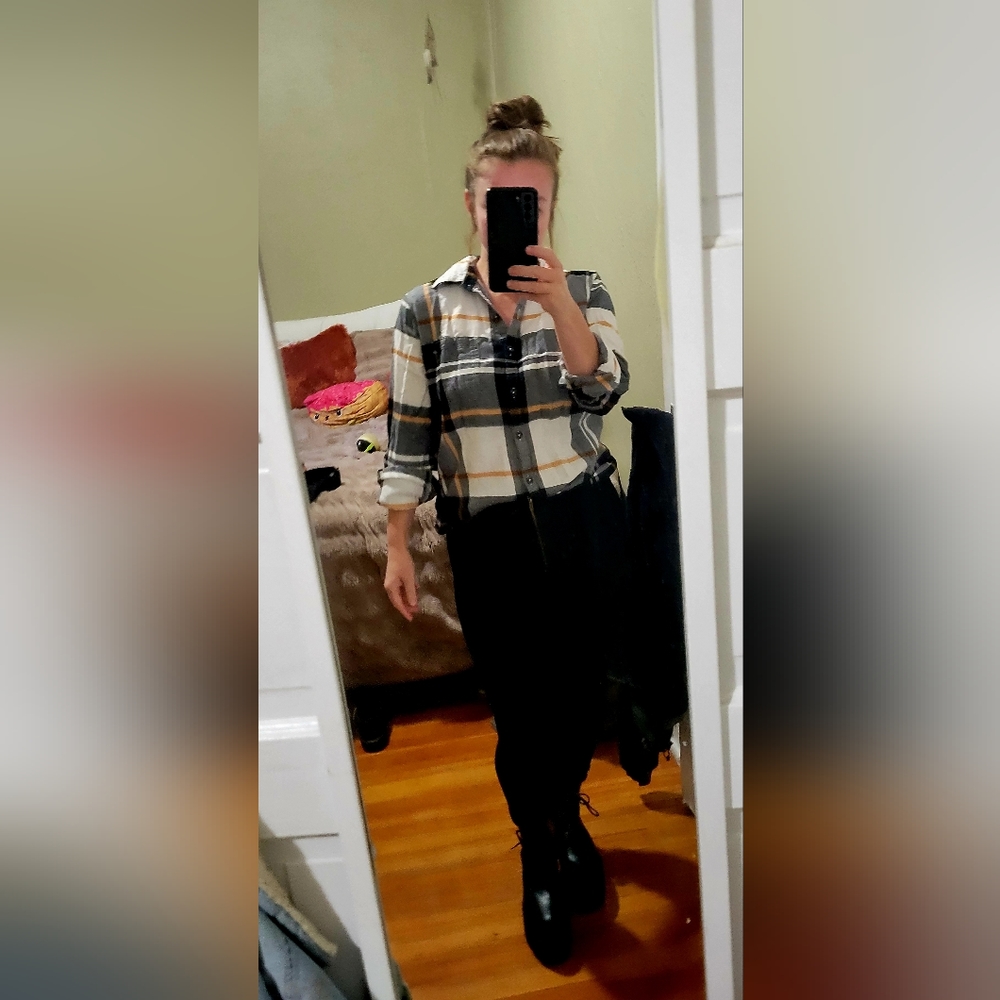 Long Sleeve Flannel Shirt - Picture 2 of 5